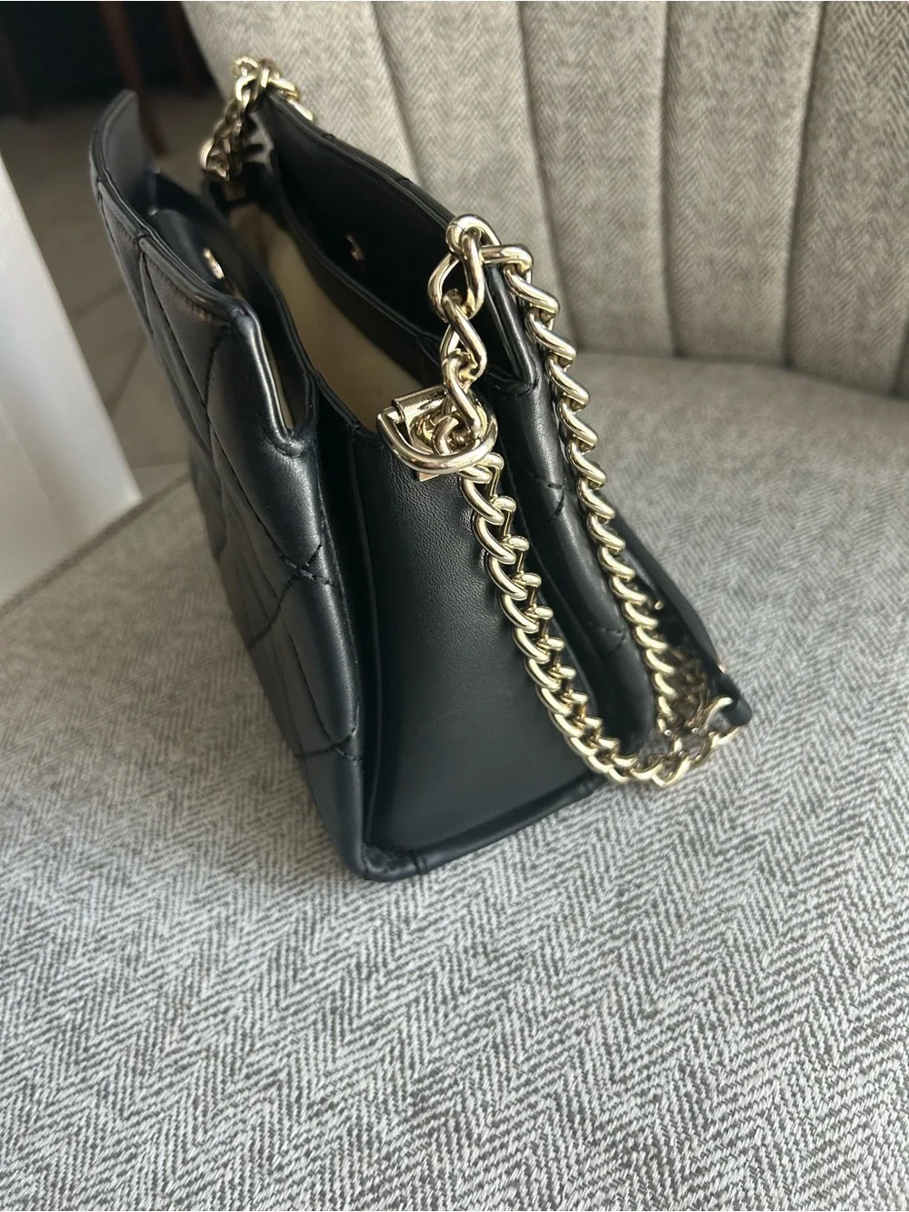 kate spade New York Quilted Black Leather Chain-Handle Shoulder Bag
